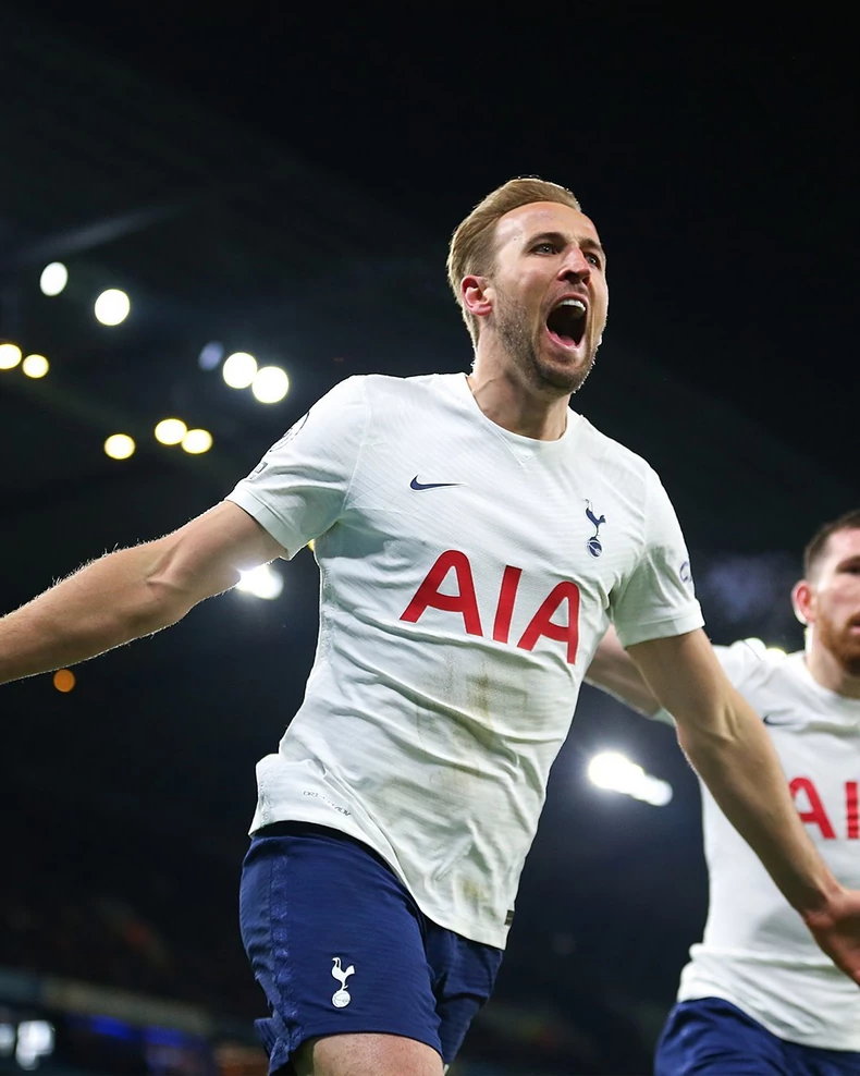 Tottenham kane champions Man City to blow title race wide open again2