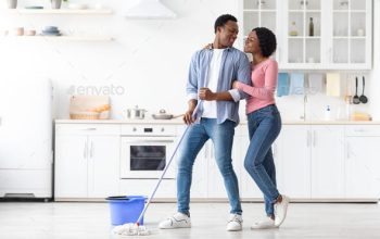 10 signs your boyfriend is a husband material3