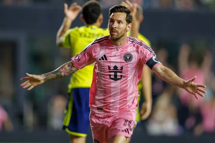 17739103937736438025629329028852