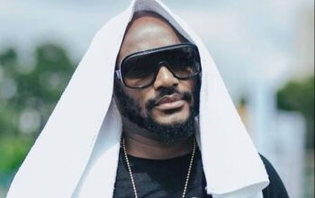 17739210456277401808064628698222