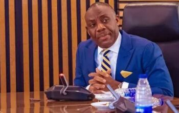 17739242370122936748953951166818