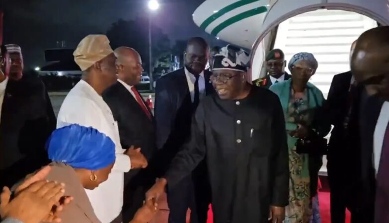 17739982213863302171641562376139