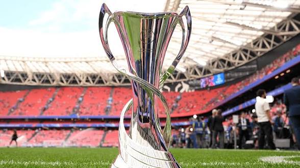 1774174517852225144974314898701