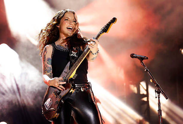 17743679076383493547384852245043