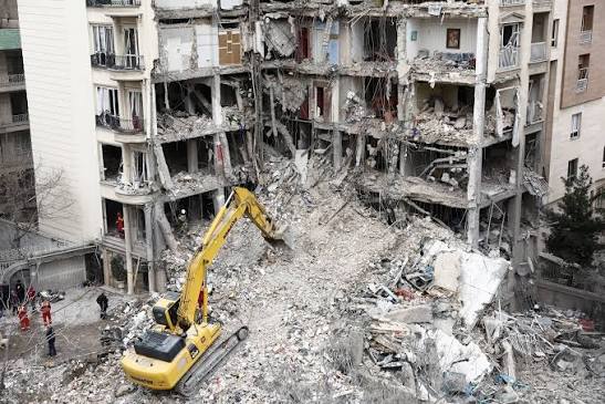 17743702803965478860457543920332