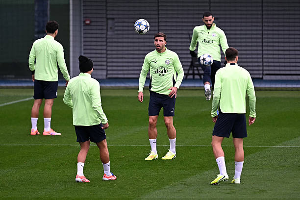 Manchester City's Portuguese defender #03 Ruben Dias takes part in a training session at the Etihad Campus training ground in Manchester, north-west England, on October 20, 2025, on the eve of their UEFA Champions League, league stage football match against Villarreal. (Photo by Paul ELLIS / AFP via Getty Images)