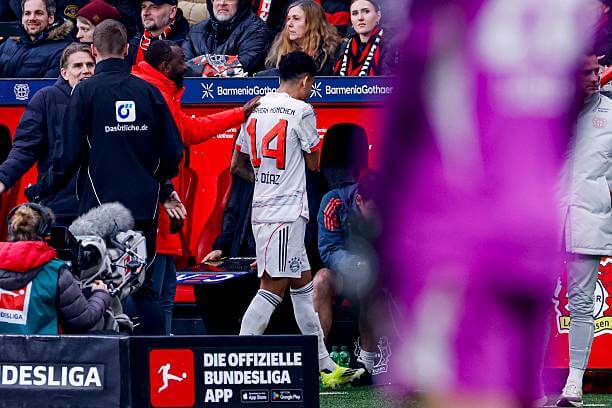 Referee Admits Mistake After Sending Off Luis Díaz in Bayern Munich Clash 3 gettyimages 2266007314 612x612 1