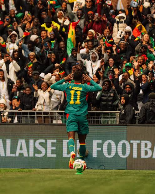 Senegal’s Two-Star Protest: A Night of Defiance in Paris 3 17747693844894006429785463756754