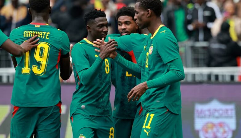 1774769992823105414323625127367